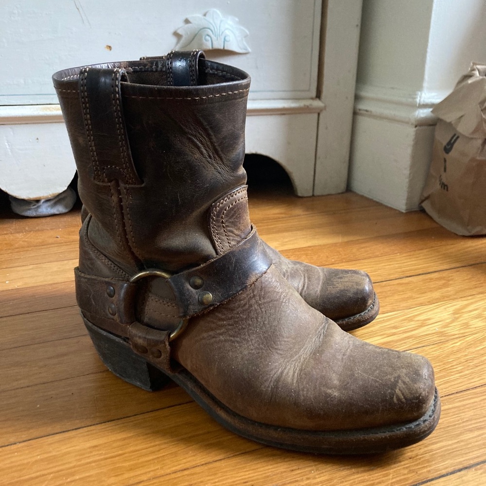 FRYE Harness Boots 8R